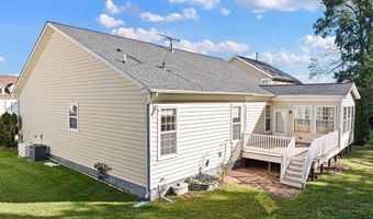 97 Ponds Edge Ct, Felton, DE 19943