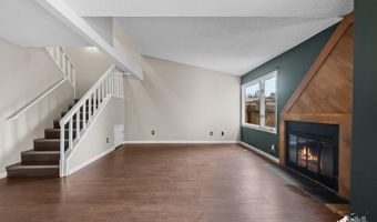 3236 Eastgate Pl #18, Anchorage, AK 99504