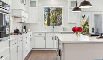 648 E Broad St, Westfield, NJ 07090