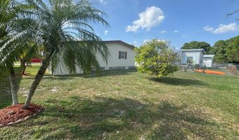 905 Dogwood Dr, Barefoot Bay, FL 32976