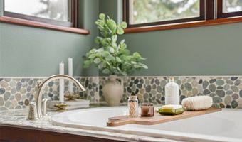 390 Hayrake Ln, Bozeman, MT 59715