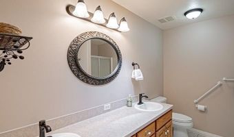 1459 S Windsor Dr, Ammon, ID 83406