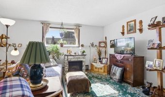 12 Linney St, Babbitt, MN 55706