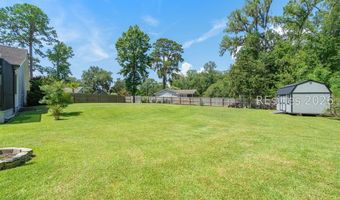 5005 Dogwood St, Beaufort, SC 29906