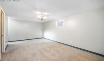 870 Hemlock Way, Broomfield, CO 80020