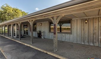 212 S Hickory St, Abbott, TX 76621