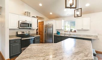 301 Bernie Rd, Alberton, MT 59820