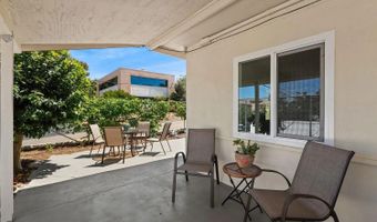 131 S Brandon Rd, Fallbrook, CA 92028