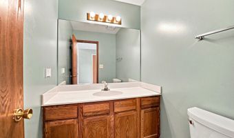 875 N Tamarac Blvd, Addison, IL 60101