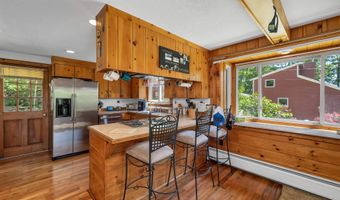 222 Main St, Alton, NH 03809