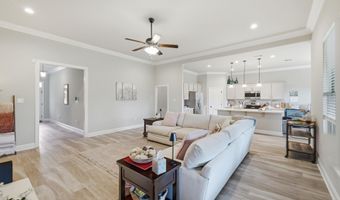 9225 Natures Trl, Biloxi, MS 39532