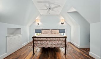 1801 N HARTFORD St N, Arlington, VA 22201