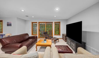 1955 Augusta Valley Ln SE, Ada, MI 49301
