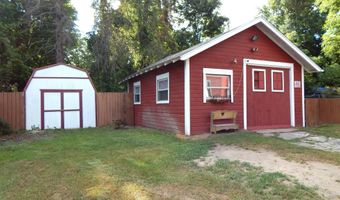 813 Prospect St, Albion, MI 49224