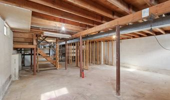 1124 Spray Ave, Beachwood, NJ 08722