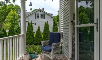 211 Oak St, Bath, ME 04530