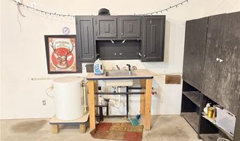 905 Parallel St, Atchison, KS 66002
