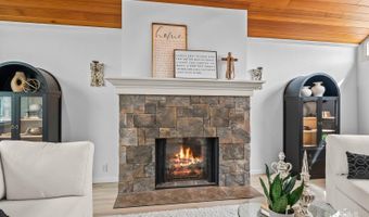 3840 Delwood Pl, Anchorage, AK 99504