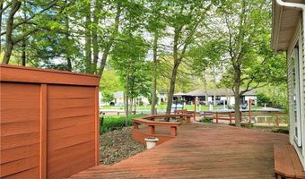 10015 Regatta Trl, Aurora, OH 44202