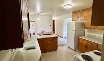 13 Chopin Pkwy, Amsterdam, NY 12010