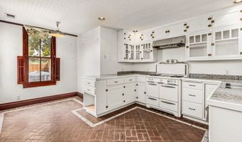 544 S Juniper St, Escondido, CA 92025