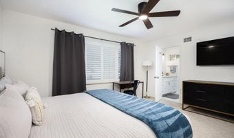 6809 Lipmann St, San Diego, CA 92122