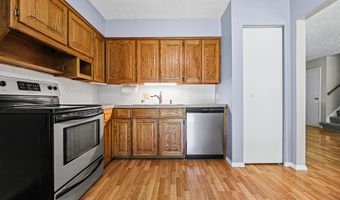 6000 Oakhill Ave NE, Alliance, OH 44601