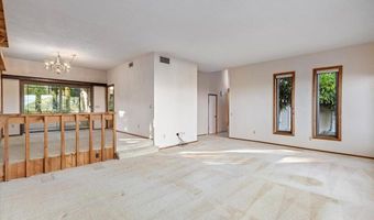1440 Via Valente, Escondido, CA 92029