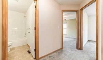 15726 Frisian Ln, Apple Valley, MN 55124