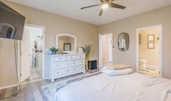241 Burnage Ln, Alamogordo, NM 88310