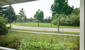 125 E WAYFARER Ln, Appleton, WI 54913