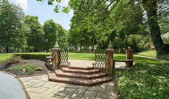 47 S Wheaton Rd, Akron, OH 44313