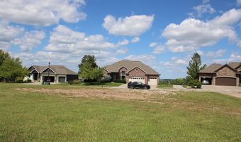 1301 Fairway Cir, Ashland, NE 68003