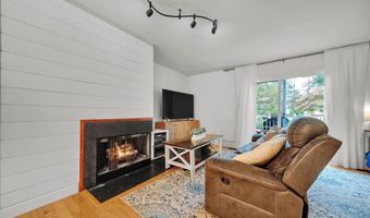 301 CHEROKEE Cir, Ambler, PA 19002