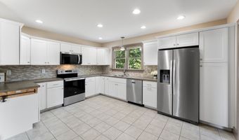 26 Anderson Rd, Brooklyn, CT 06234