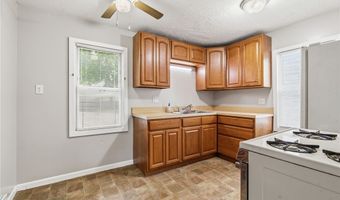 491-493 Delmar Ave, Akron, OH 44310
