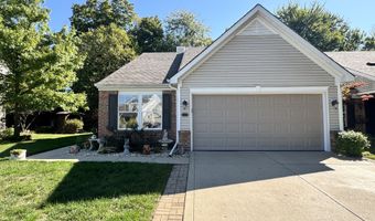 7327 Oak Knoll Dr, Indianapolis, IN 46217