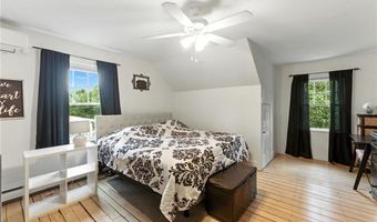 57 River Vue Ave, Warwick, RI 02889