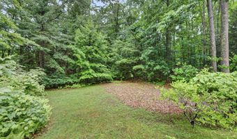 28 Buttonwood Rd, Bedford, NH 03110