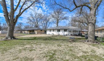 1316 N 13th St, Beatrice, NE 68310