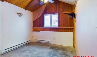 214 Yellowstone Ave, Cody, WY 82414