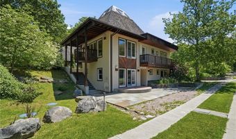 160 Ross Hill Rd, Charlestown, RI 02813