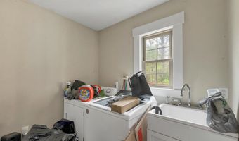 239 Wentworth Rd, Brookfield, NH 03872