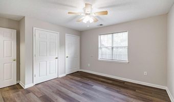 100 Woodstone 10, Athens, GA 30605