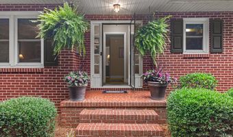 204 Byrnes Ave, Abbeville, SC 29620