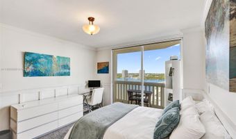 1000 W Island Blvd 1909, Aventura, FL 33160