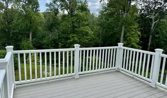 61 Brentwood Cir 66, Danbury, CT 06810