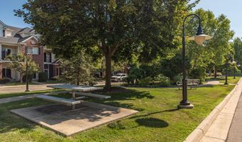 301 Scio Village Ct 262, Ann Arbor, MI 48103