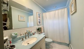 6 Bennett Ter, Ansonia, CT 06401
