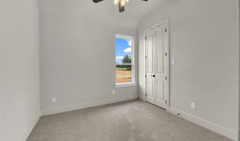 313 Wrangler Ct, Weatherford, TX 76085